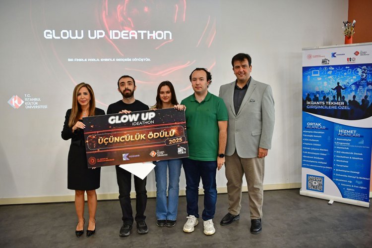 Ekim Ayında Üç Büyük Başarı
